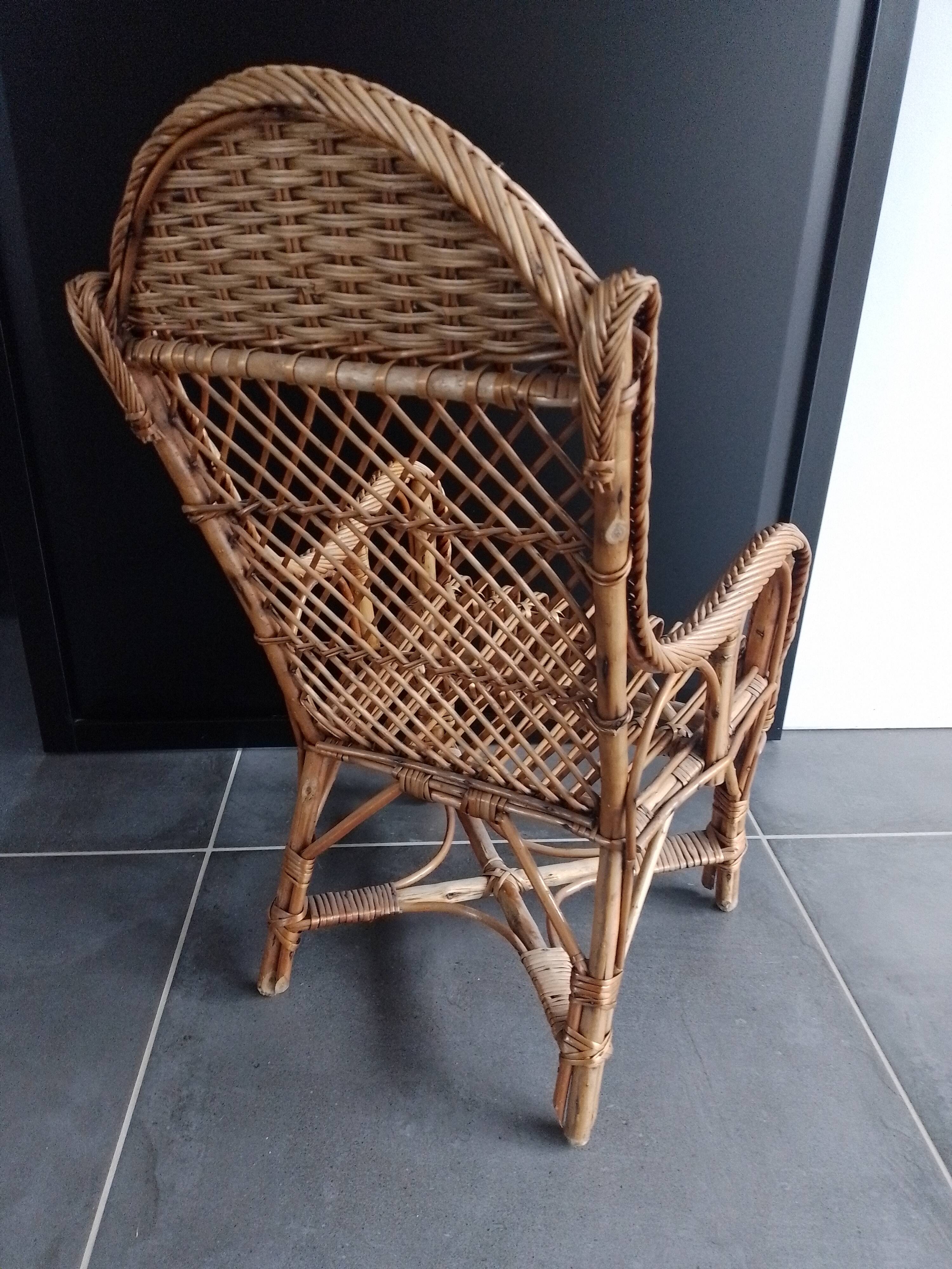 Children's rattan armchair 70' vintage