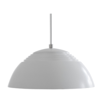 AJ Royal 37 Lamp by Arne Jacobsen