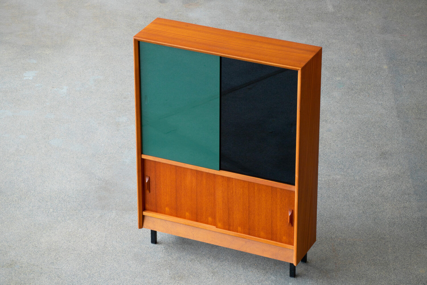 Scandinavian bookcase in teak 1960