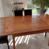 Extendable exotic wood table