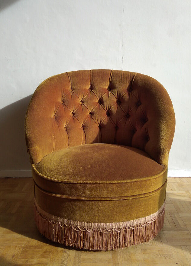 Fauteuil crapaud en velours doré