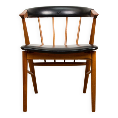 Fauteuils Danois en teck et skaï par Helge Sibast pour Sibast 1955.