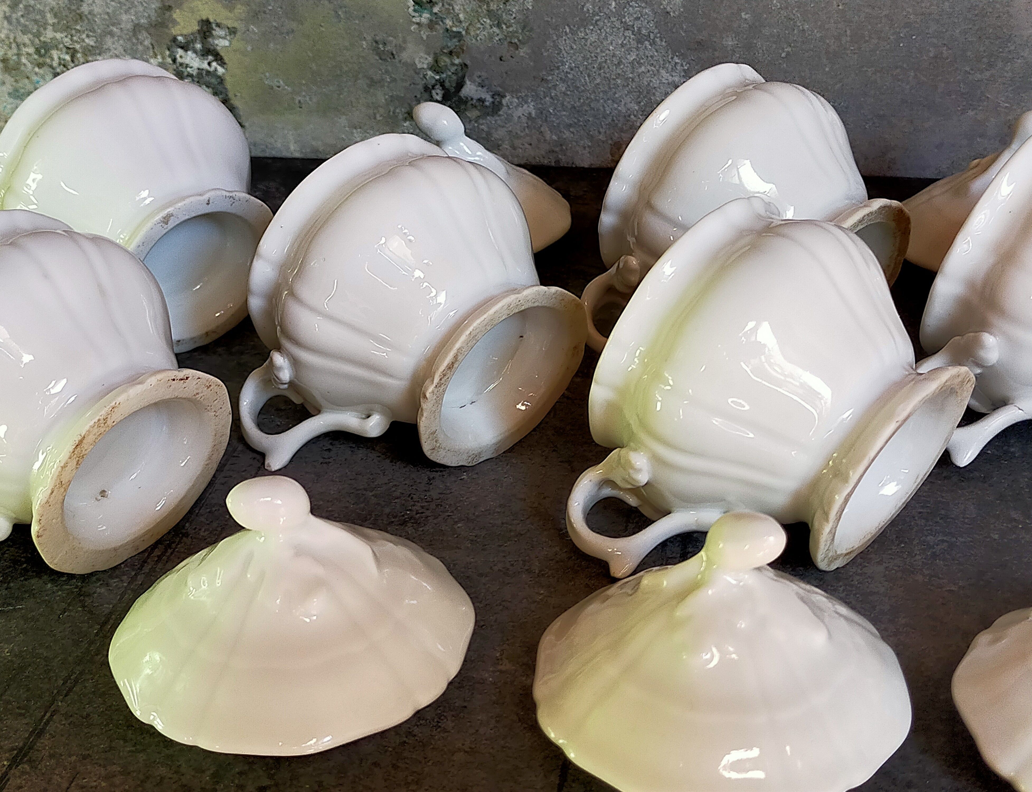 Set of seven covered pots and tray old white slurry nineteenth
