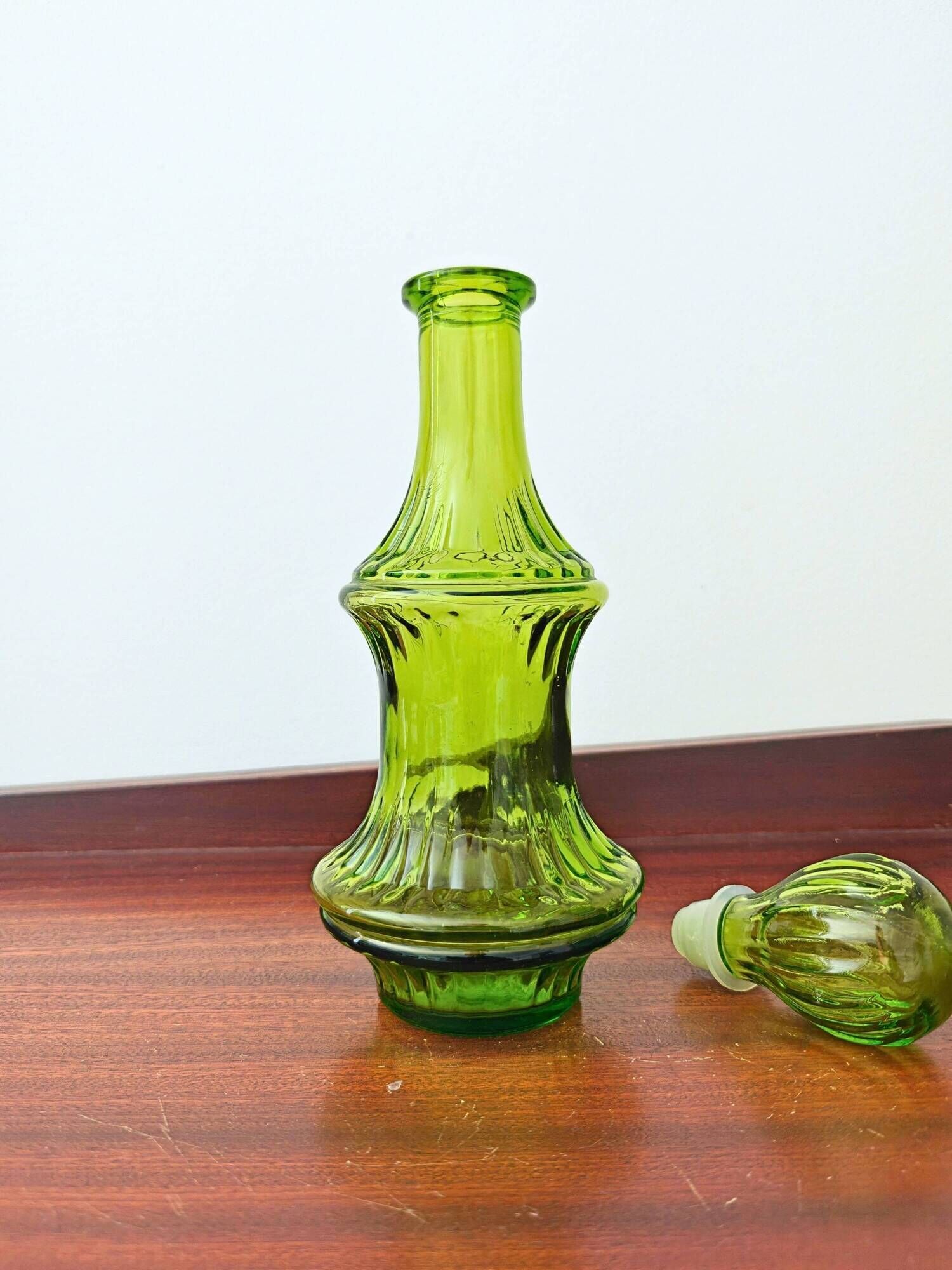 Bouteille Empoli Mid-Century en verre vert