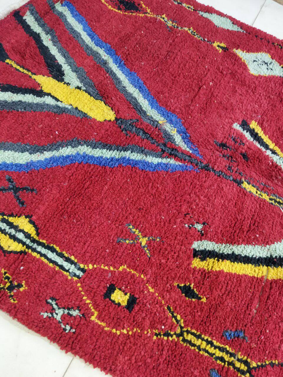 Handmade red moroccan berber rug 300 x 200 cm