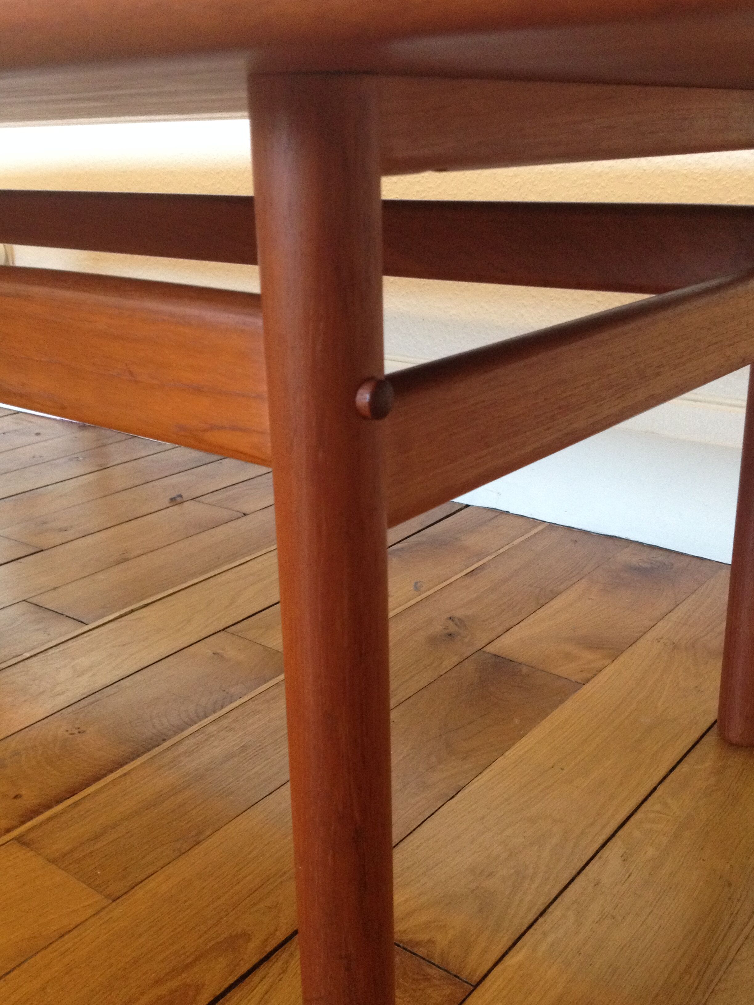 Table basse en teck de Grete Jalk