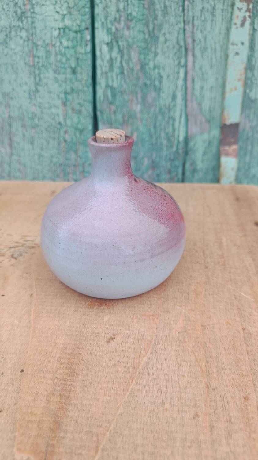 Ceramic flower vase