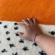 Handmade pure wool rug, size 150 x 250 cm.