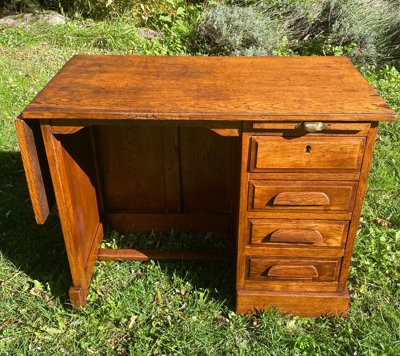 Antique desk from the 50s/60s
