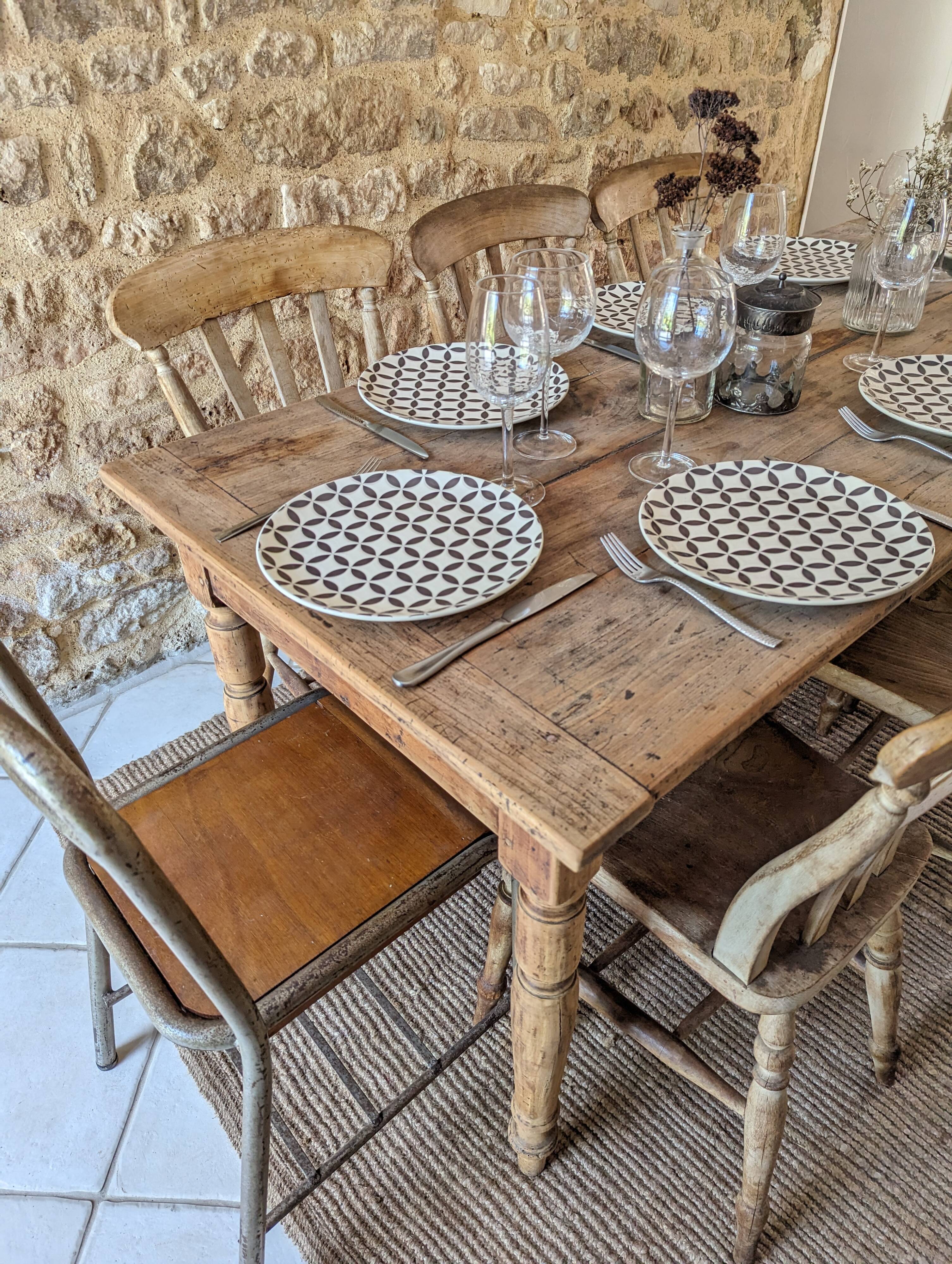 Farmhouse table
