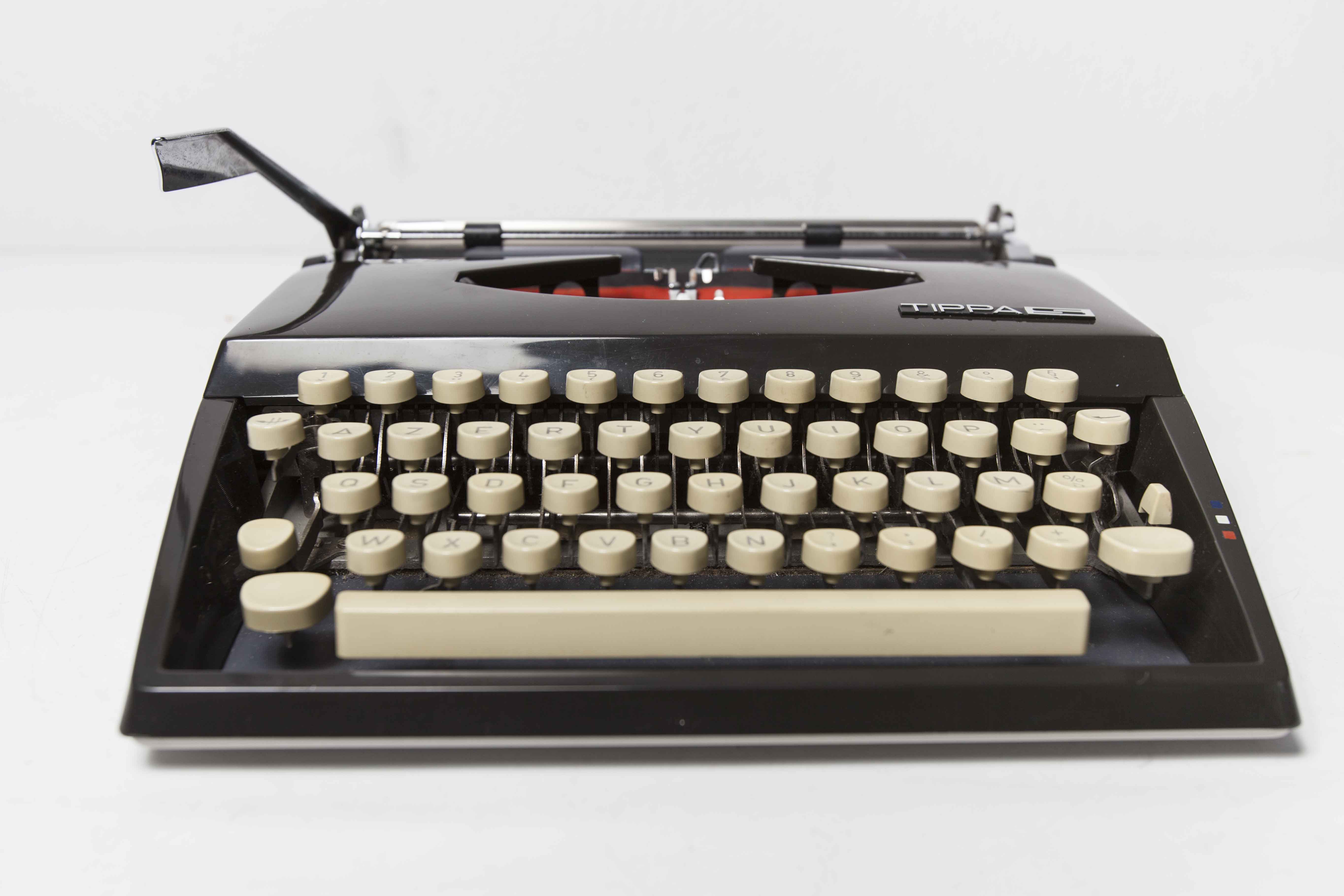 Revised Adler Tippa S typewriter and new ribbon