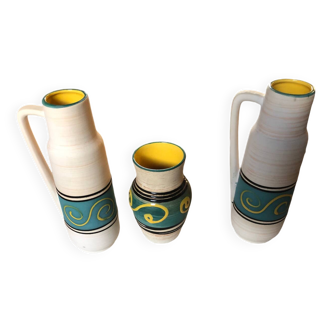 Set of 3 vintage vases