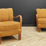 Deux fauteuils
