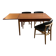 Table de salle à manger danoise. Teck massif avec détails en chêne. Fabriquée en 1960.
