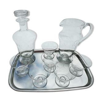 Service 6 cups with a matching carafe and pitcher