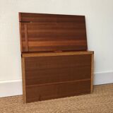 Wall console