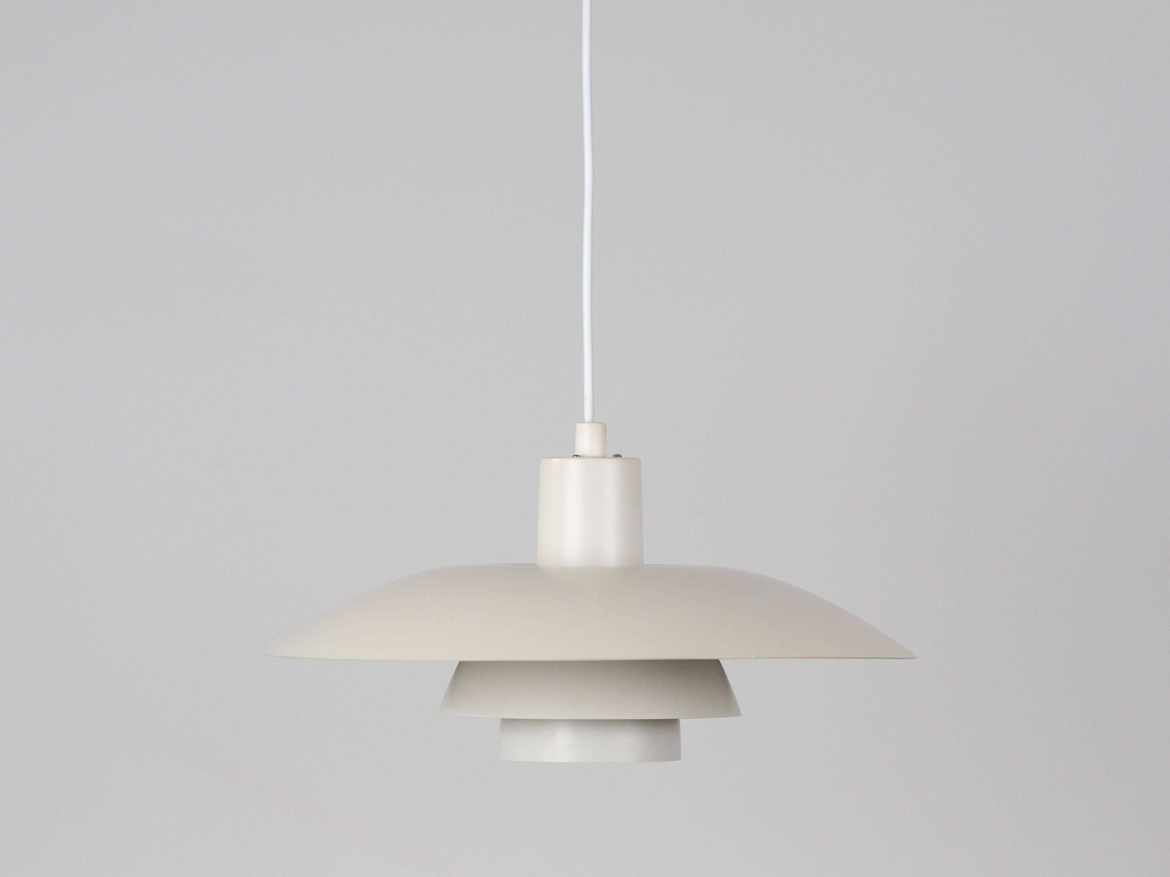 Danish vintage PH 4/3 pendant lamp by Poul Henningsen, Louis Poulsen, 1966