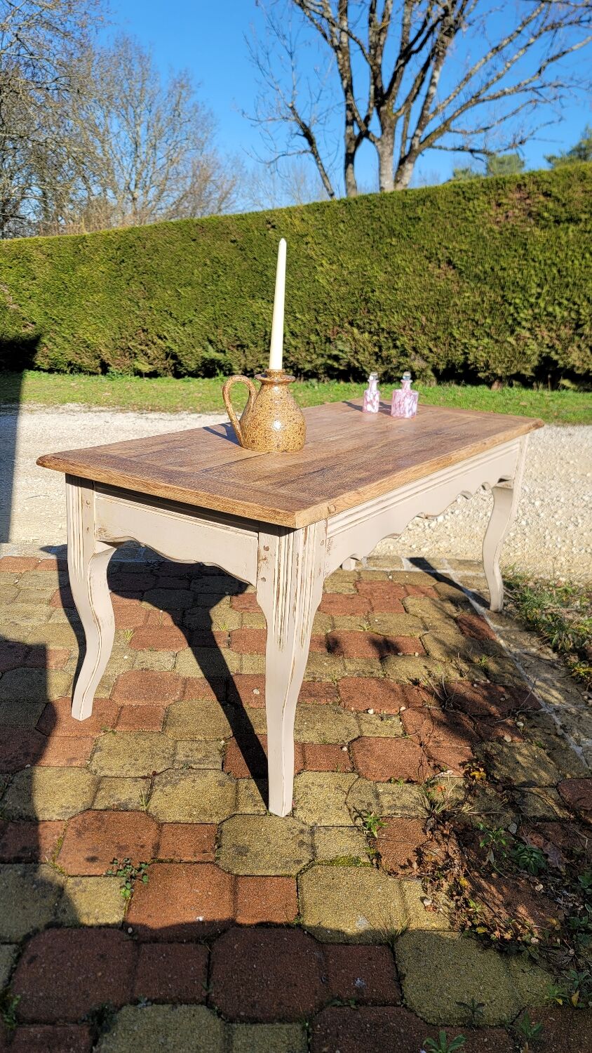 Farmhouse table