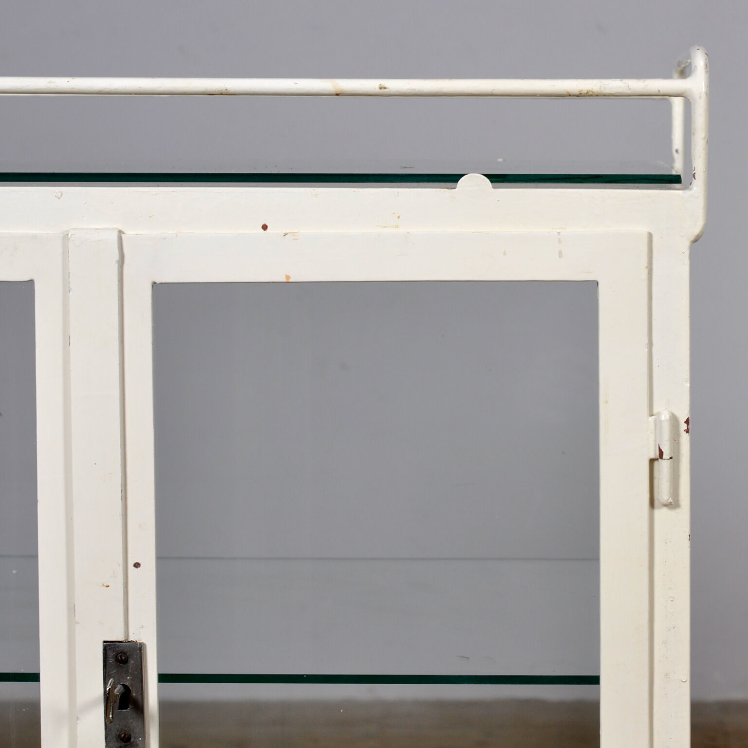 Medical showcase / trolley, 1940s