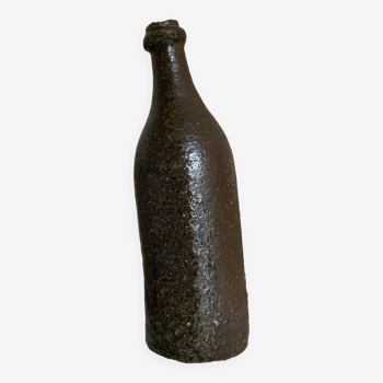 Leaning terracotta bottle vase popular art 19th