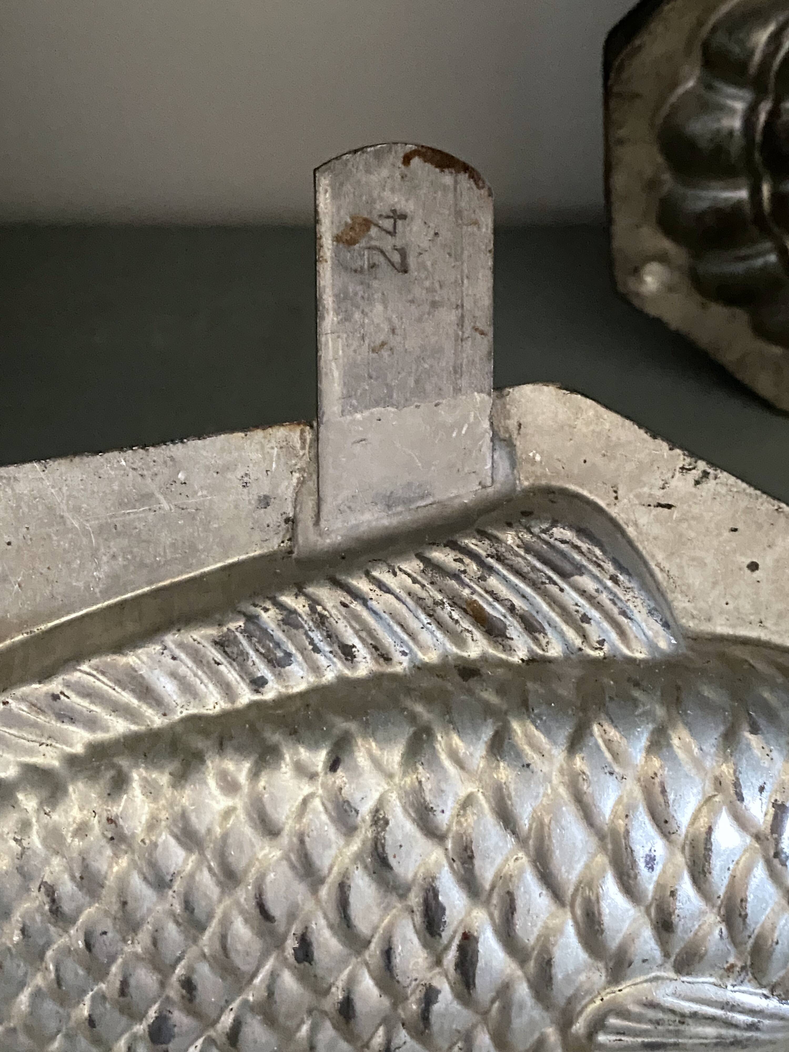 Large “fish” chocolate mold