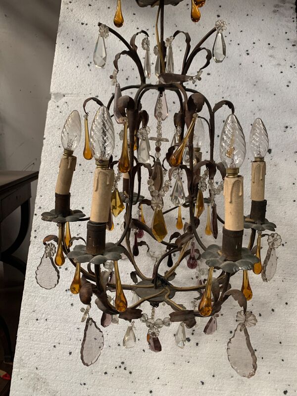 Lustre cage de style Louis XV a pendeloques et goutte d'eau XX siècle
