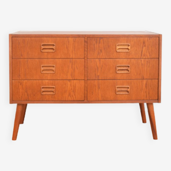 Mid-Century Danish Oak Chest of Drawers, 1960s.