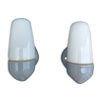 Pair of design wall lamps by Wilhelm Wagenfeld