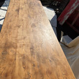Farm table