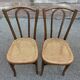 Paire de chaises viennoise bistrot café
