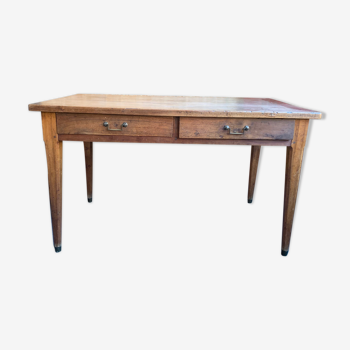 Table en bois avec deux tiroirs
