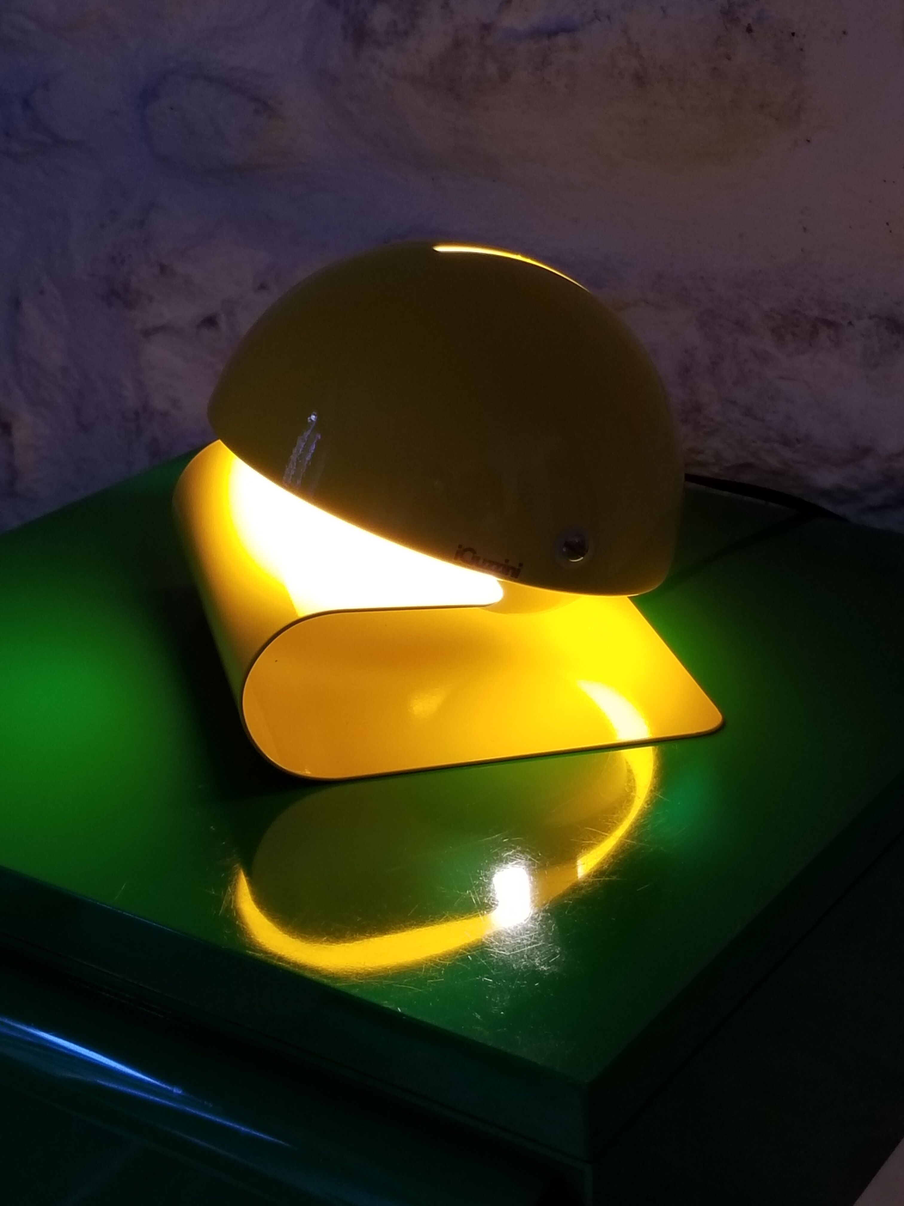 Table lamp by Giuseppe Cormio for Guzzini