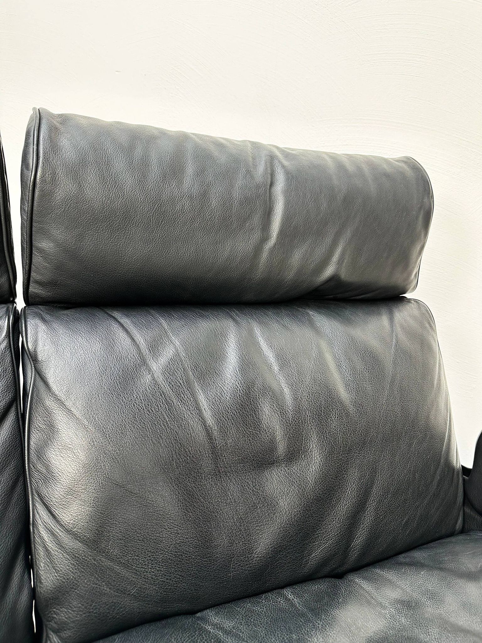 ‘70s/‘80s Vintage 620 Leather 2-Seater Sofa by Dieter Rams for Vitsoe