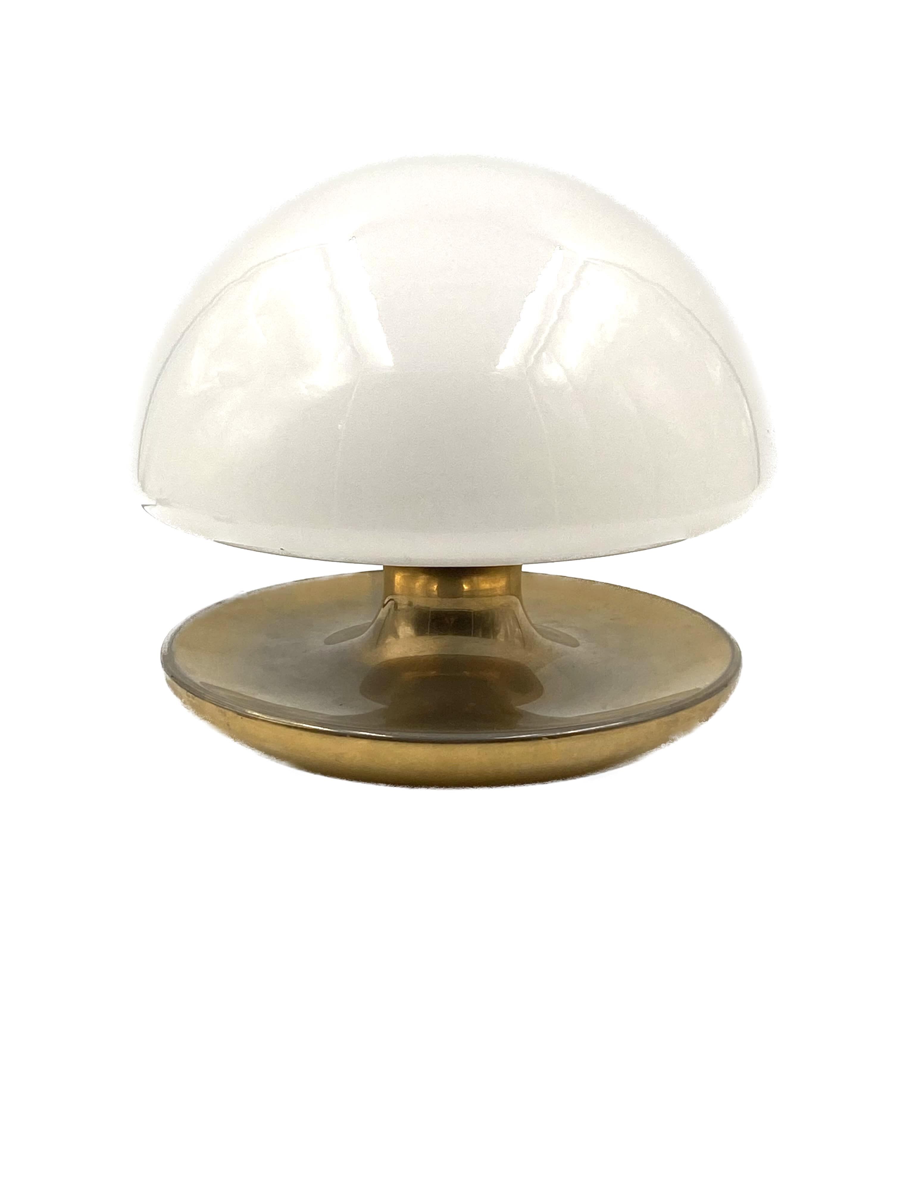 Mushroom mod. VP gold table lamp, Vittorio Balli e Romeo Ballardini, Sirrah, 1970s