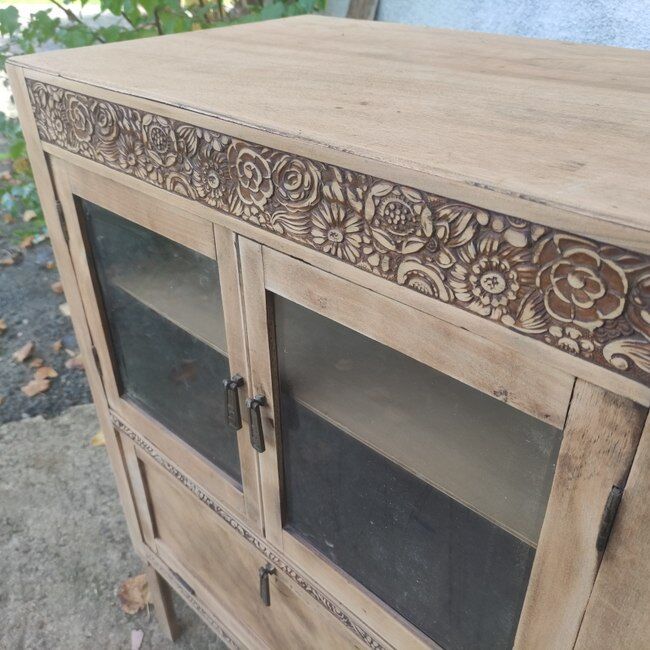 Art Deco showcase, buffet