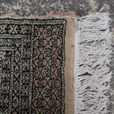 Oriental carpet 195x127cm