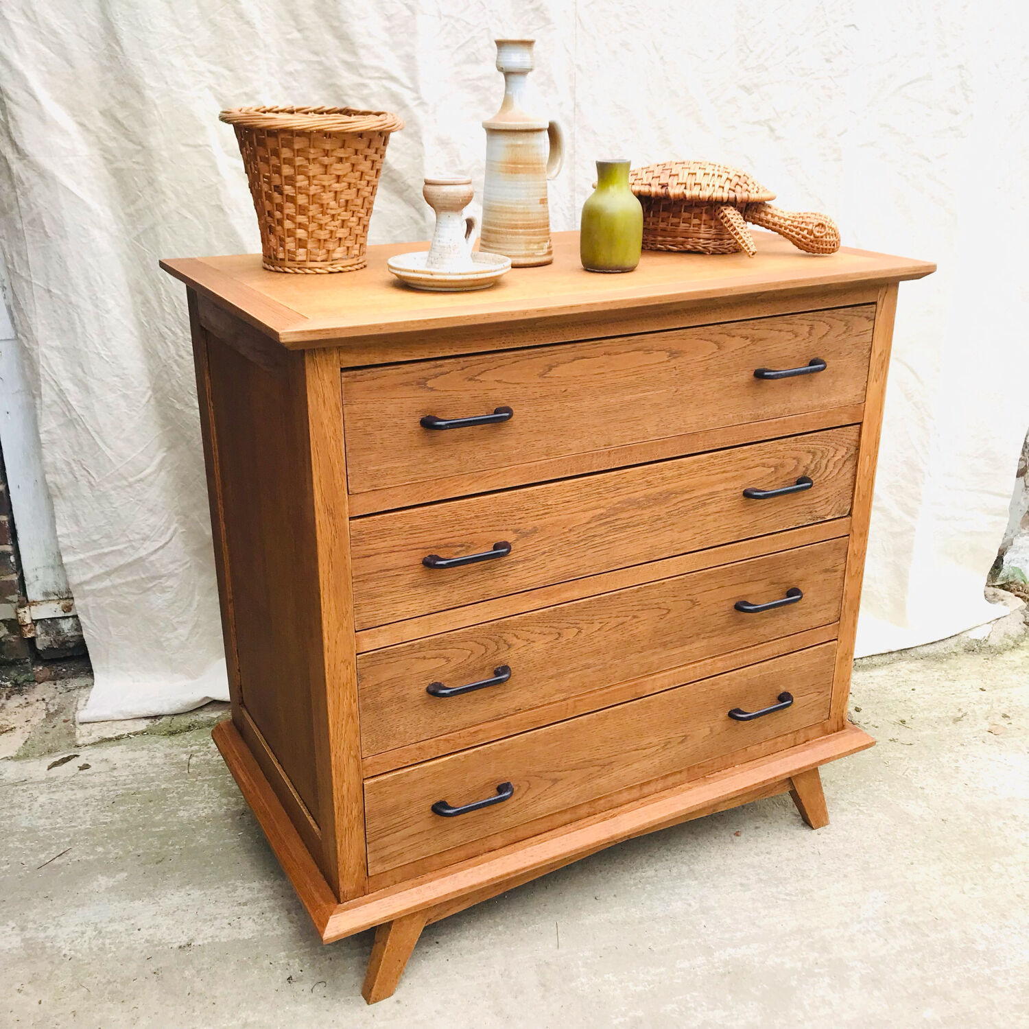Vintage chest of drawers 1950 in solid oak