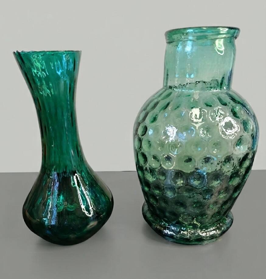 Textured glass vase and carafe duo in blown green glass, Biot style, 1960s.