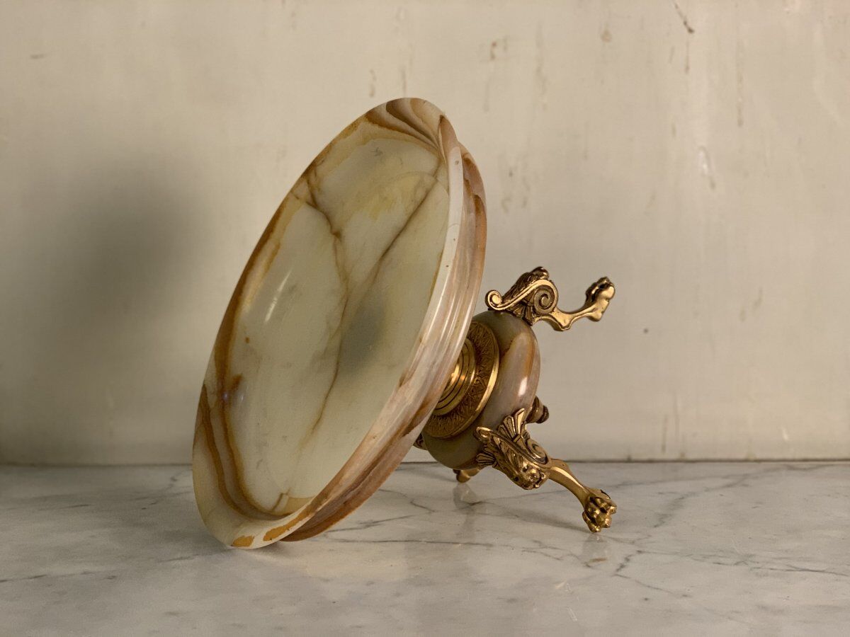 Coupe en onyx et bronze doré fin XIXème siècle