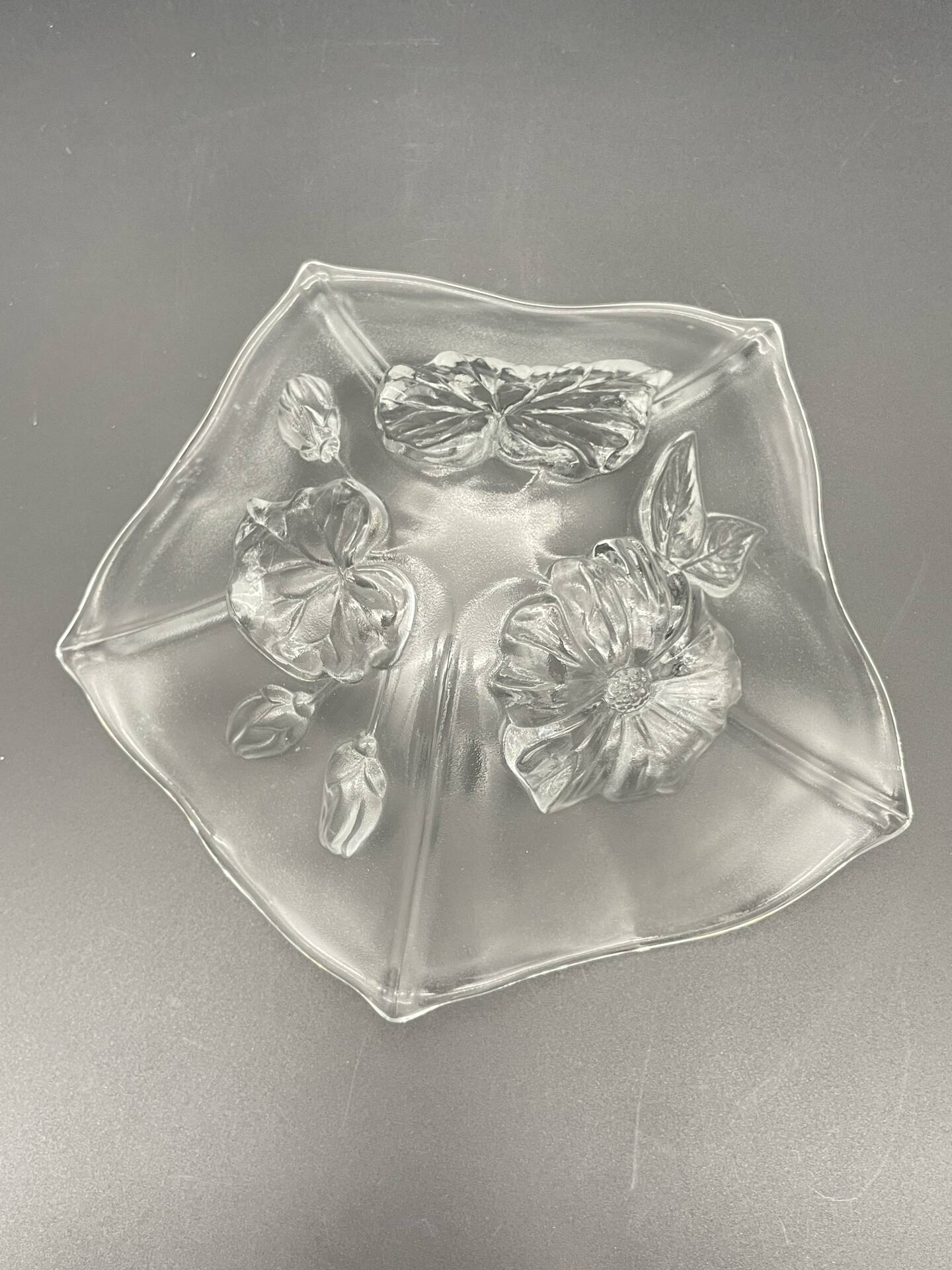 Small vintage glass bowl with flowers Walther Glas – Evita, Germany