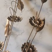 Wall lamp golden metal flowers