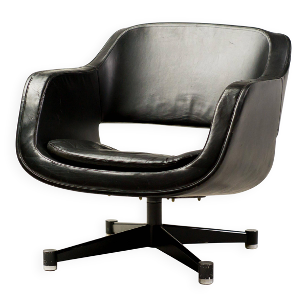 Fauteuil en cuir noir par Olli Mannermaa pour Finnart Ab, Finlande, 1970