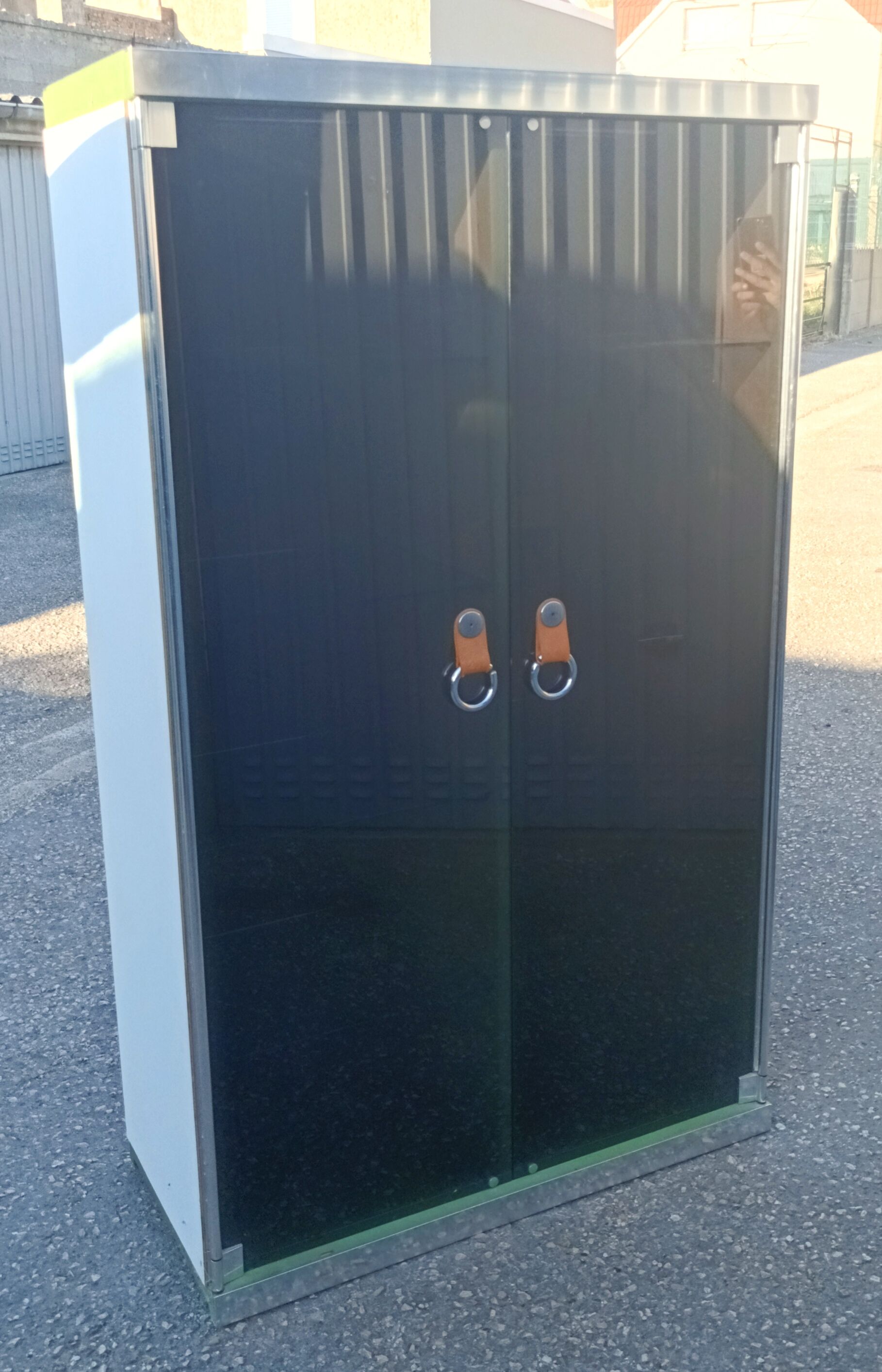 Furniture Hermes vintage wardrobe showcase by Guido Faleschini