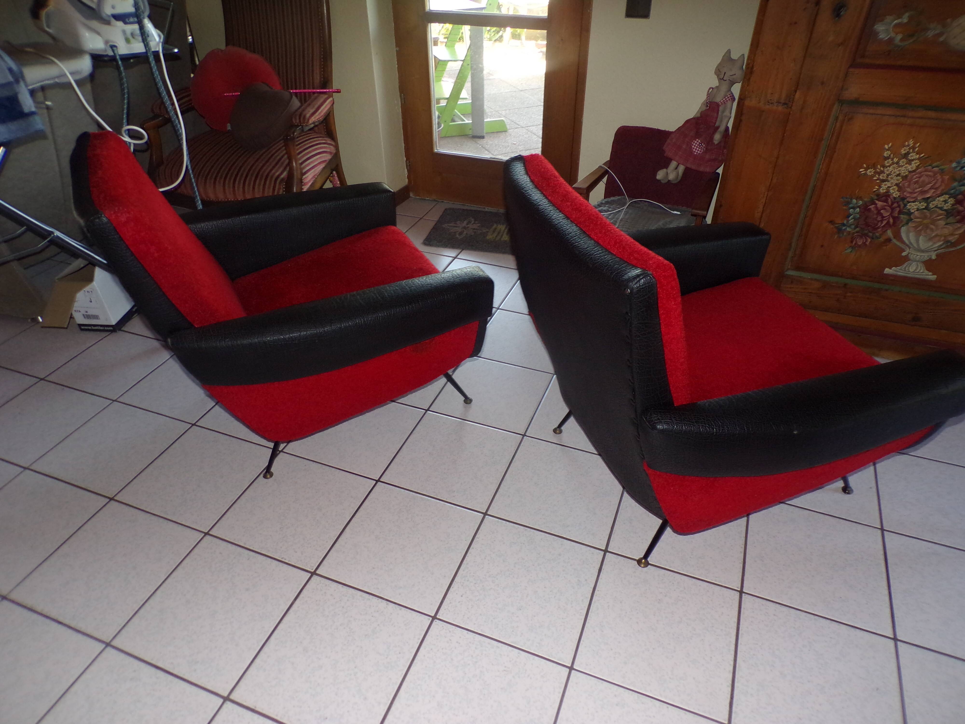 Armchairs skai black and red fabric vintage 70