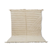 Tapis Beni Ouarain 295×200 cm – Tapis marocain ivoire avec géométrie linéaire subtile, GO-961