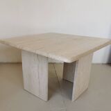 Table basse carré en travertin