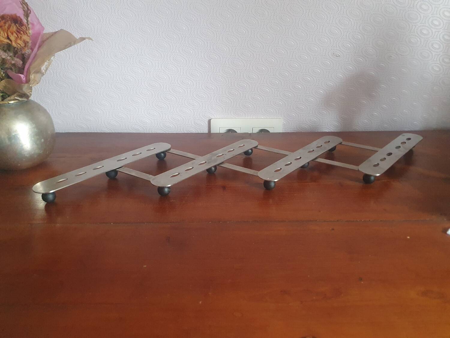 Vintage Metal Expandable Trivet