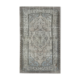 Handmade Contemporary Oriental 1970s 172 cm x 282 cm Grey Carpet