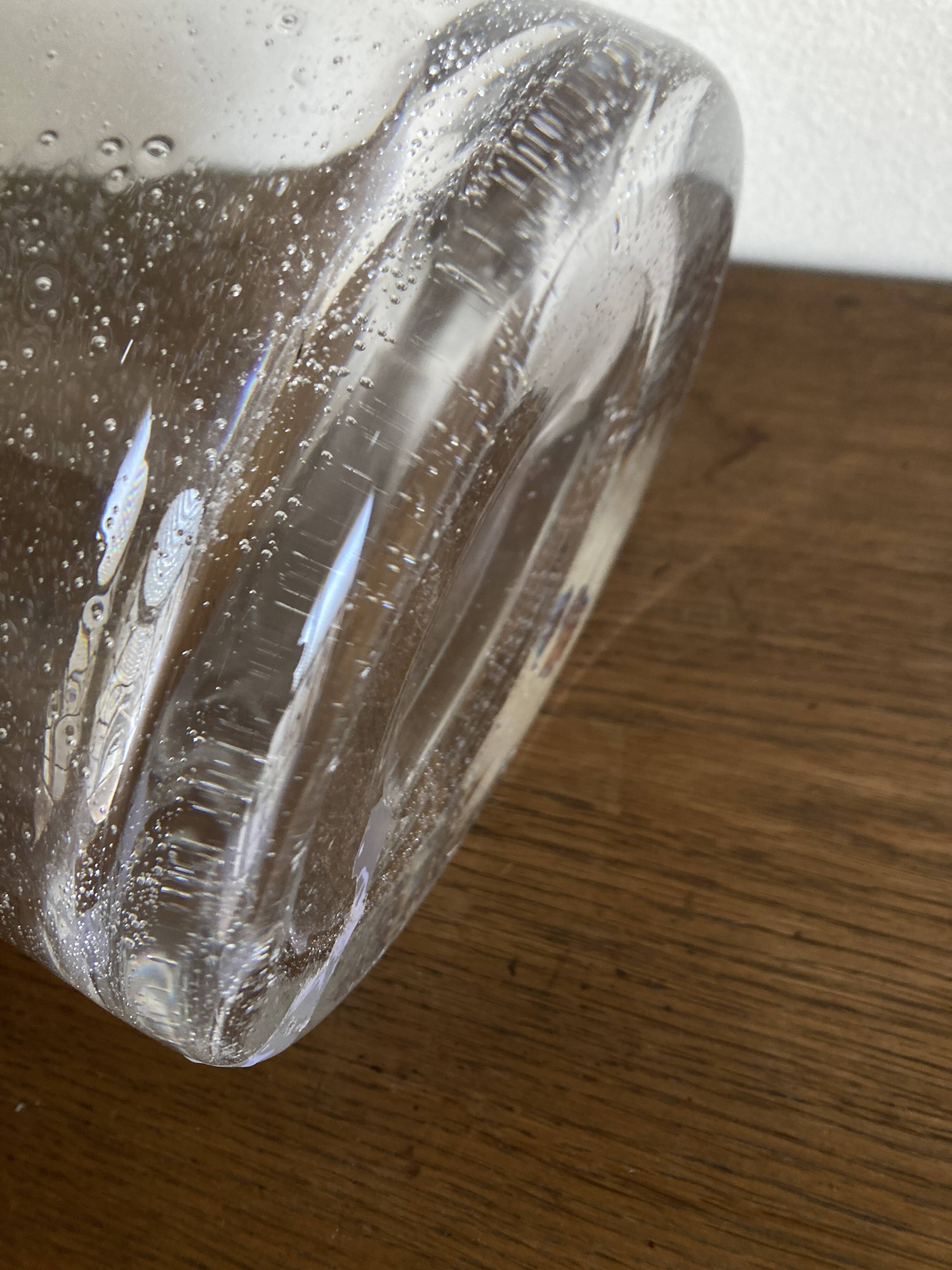 1970 XXXL vase in solid bubbled glass H33cm