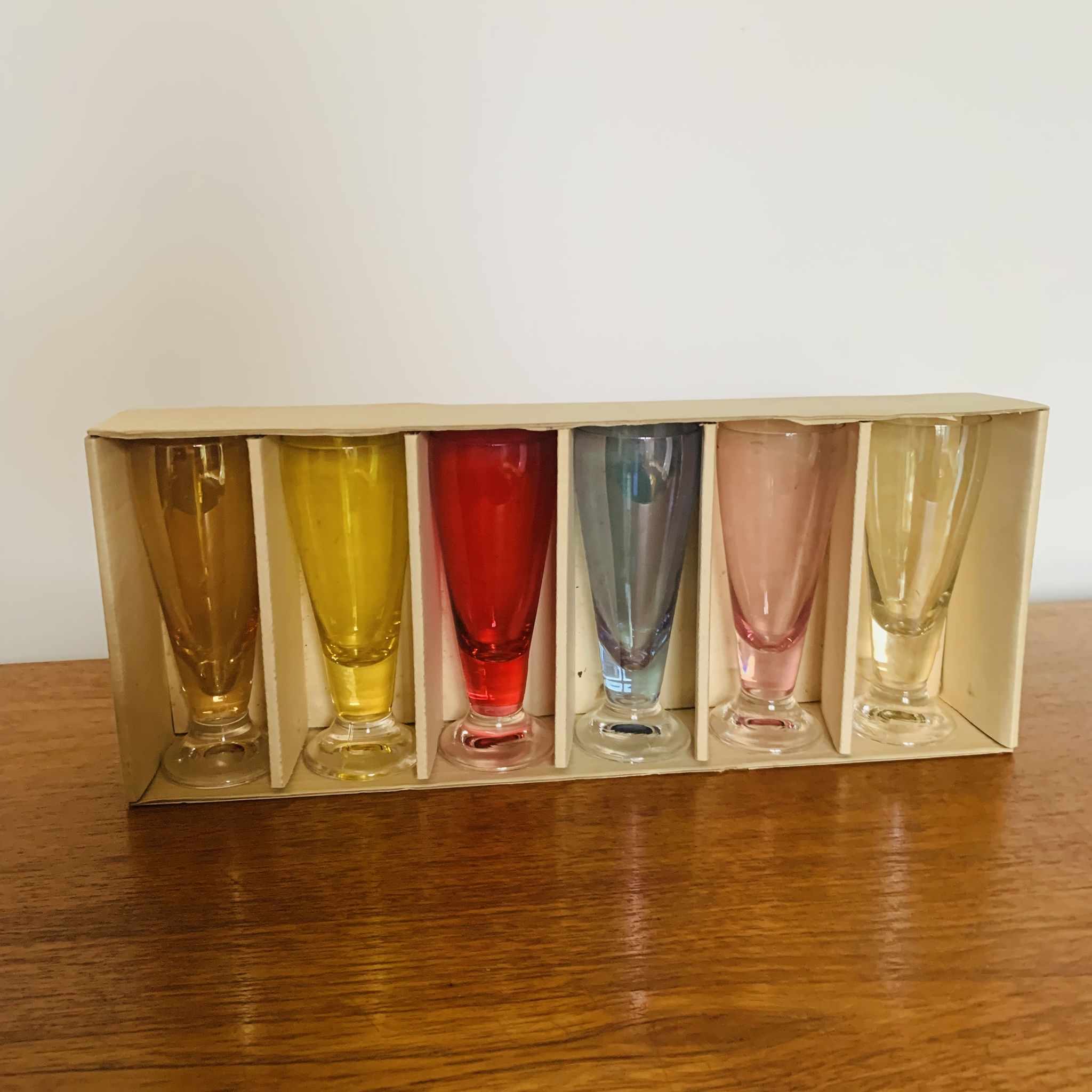 Ensemble de 6 verres colorés Fains